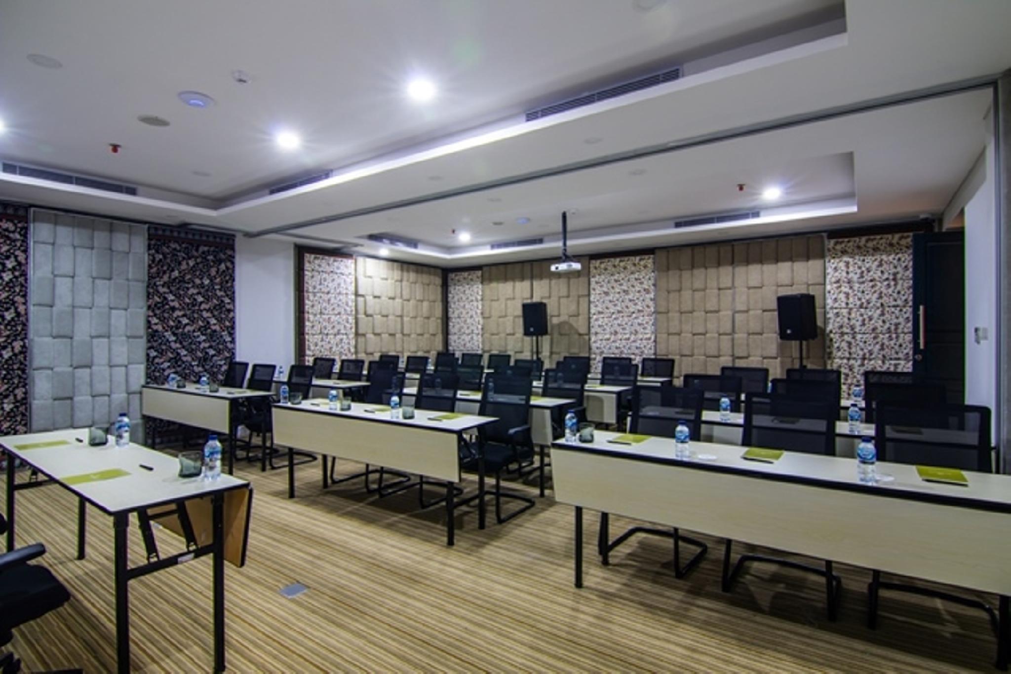 Jambuluwuk Thamrin Hotel Джакарта Екстер'єр фото