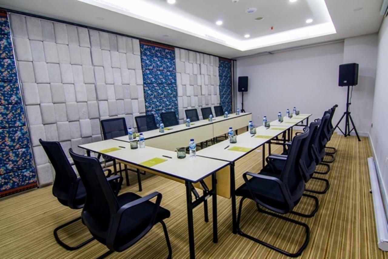 Jambuluwuk Thamrin Hotel Джакарта Екстер'єр фото